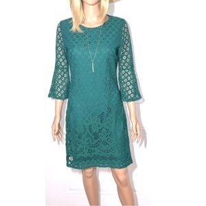 Sharagona Lace Forest Green Midi Bell Sleeves Dress Size 4